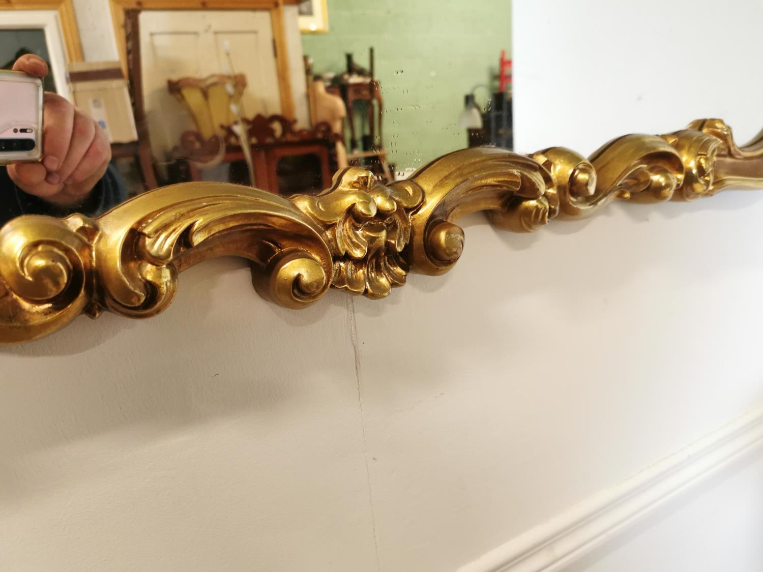 Decorative gilt wall mirror in the Rococo style - Image 2 of 4