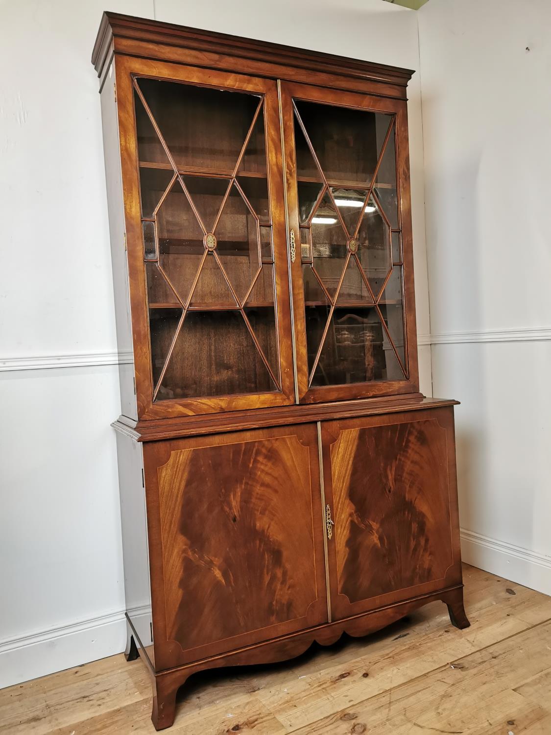 Good quality mahogany astral glazed bookcase - Image 2 of 7