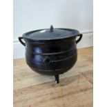 19th C. cast iron skillet pot. {