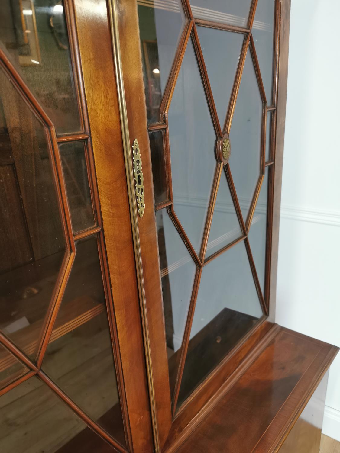Good quality mahogany astral glazed bookcase - Image 4 of 7