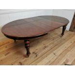 Good quality Victorian mahogany D-end dining table