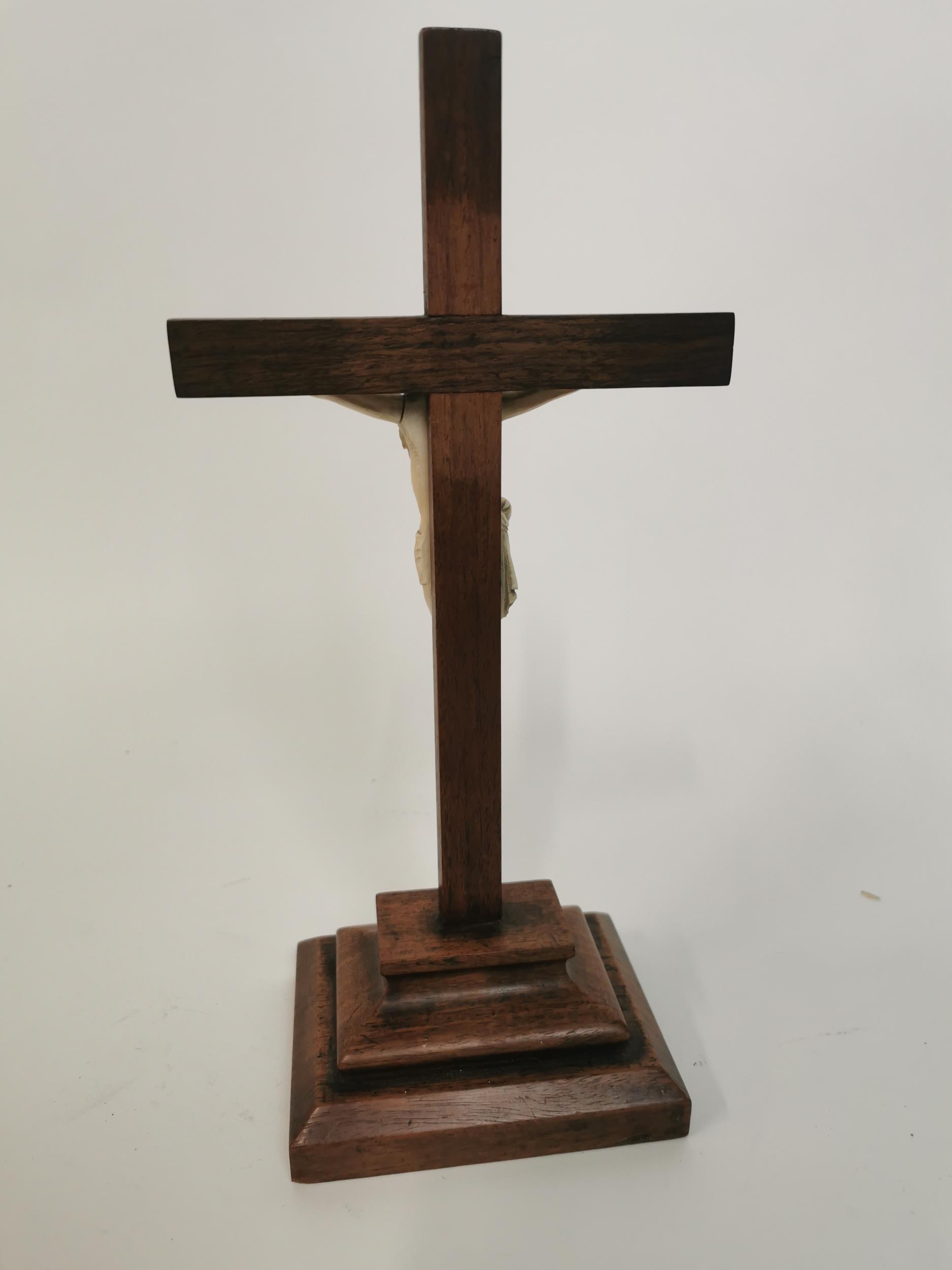 Carved oak and Ivory Crucifix. {34 cm H x 17 cm W x 11 cm D}. - Image 5 of 6