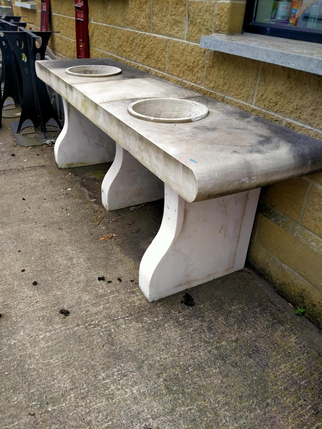 Marble double sink with three marble pedestals {83 cm H x 250 cm W x 650 cm D} - Image 7 of 7