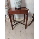 Good quality mahogany lamp table raised on square legs in the Georgian manner {67 cm H x 52 cm W x