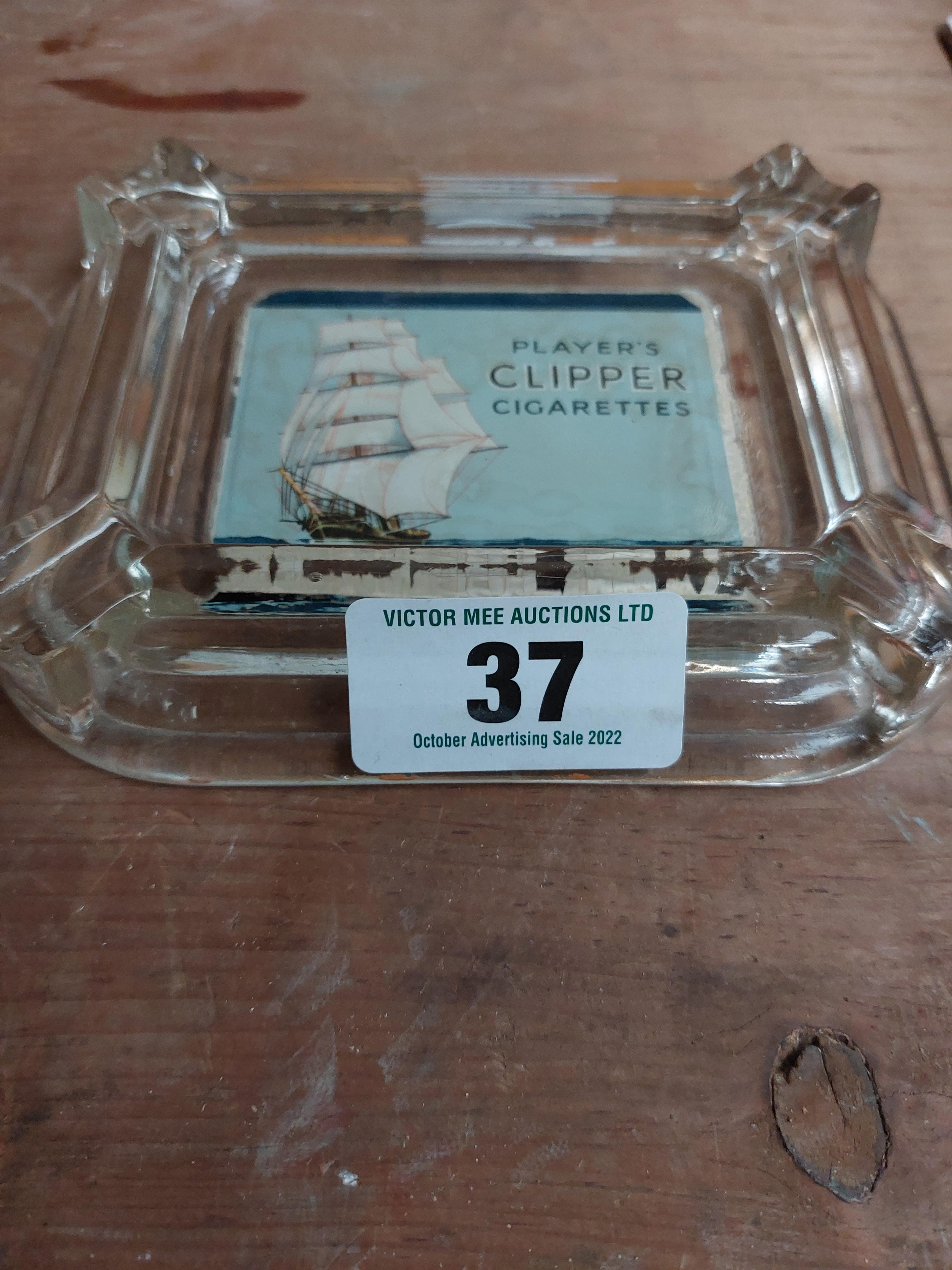 Player's Clipper Cigarettes advertising ashtray. {2 cm H x 16 cm W x 13 cm D} - Image 3 of 3