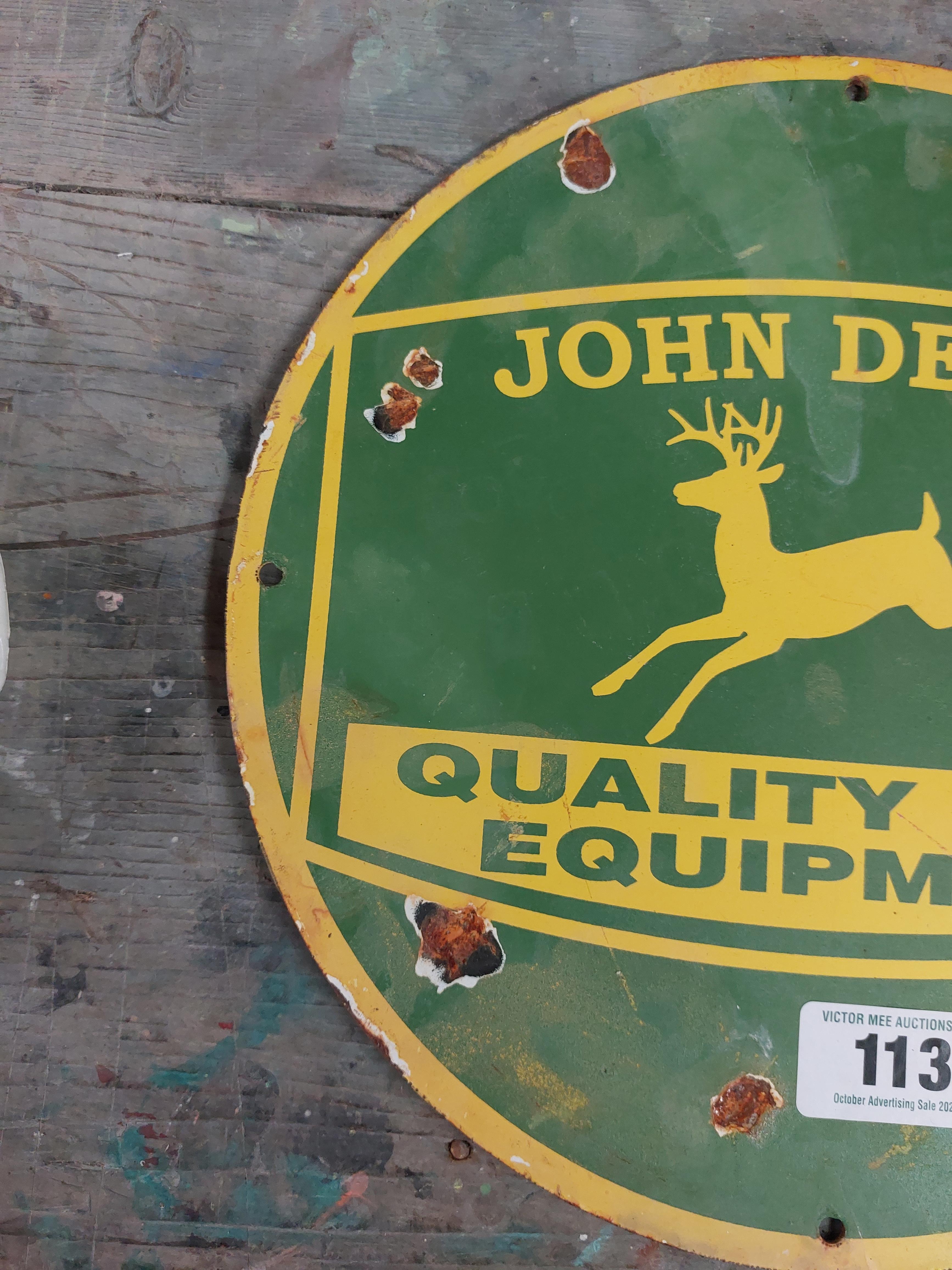 John Deere Quality Farm Equipment enamel advertising sign. {30 cm H } - Bild 2 aus 3