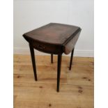 Mahogany drop leaf lamp table with inset leather top raised on square reeded legs in the Georgian