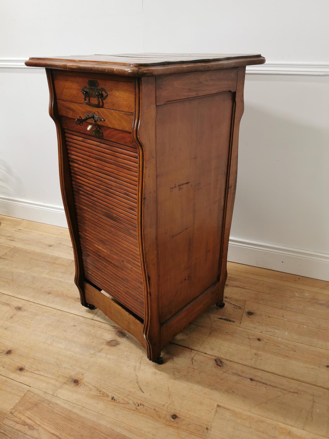 Early 20th. C. oak tambour cabinet with single short drawers above the tambour door enclosing - Image 5 of 5