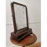 Georgian mahogany dressing table mirror over one long drawer on ogee feet. {69 cm H x 51 cm W x 23
