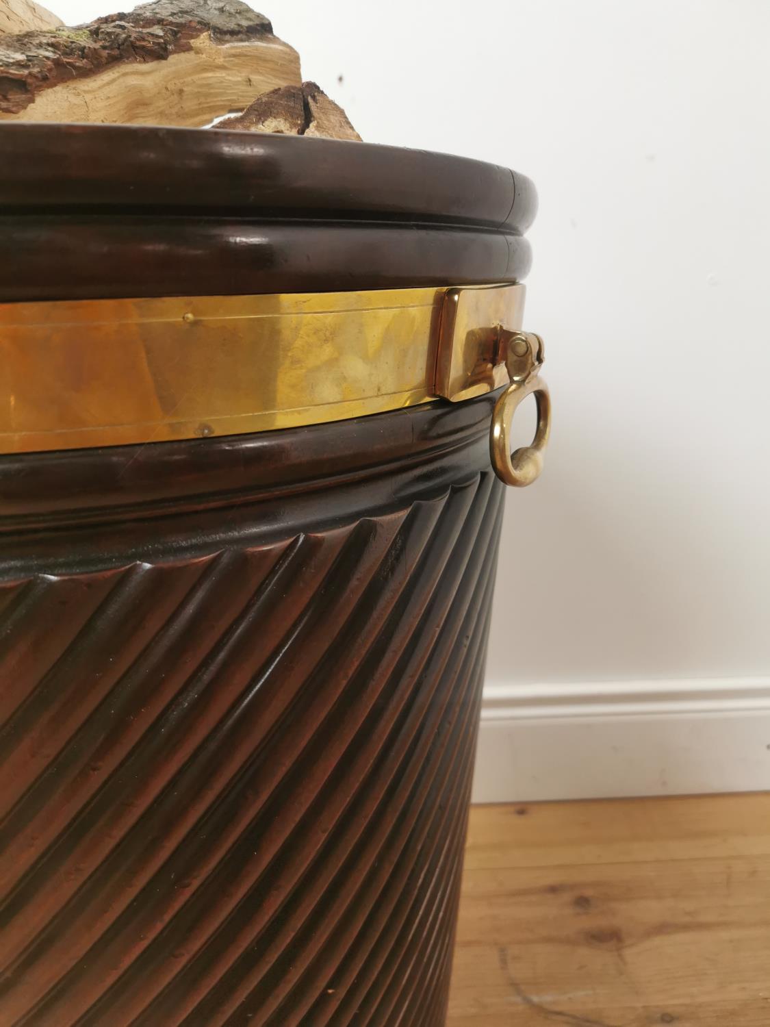 Brass bound mahogany peat bucket in the Irish Georgian style { { 66cm H X 53cm Dia }. - Image 2 of 5