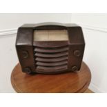 Bakelite radio with original back { 24cm H X 30cm W X 20cm D }