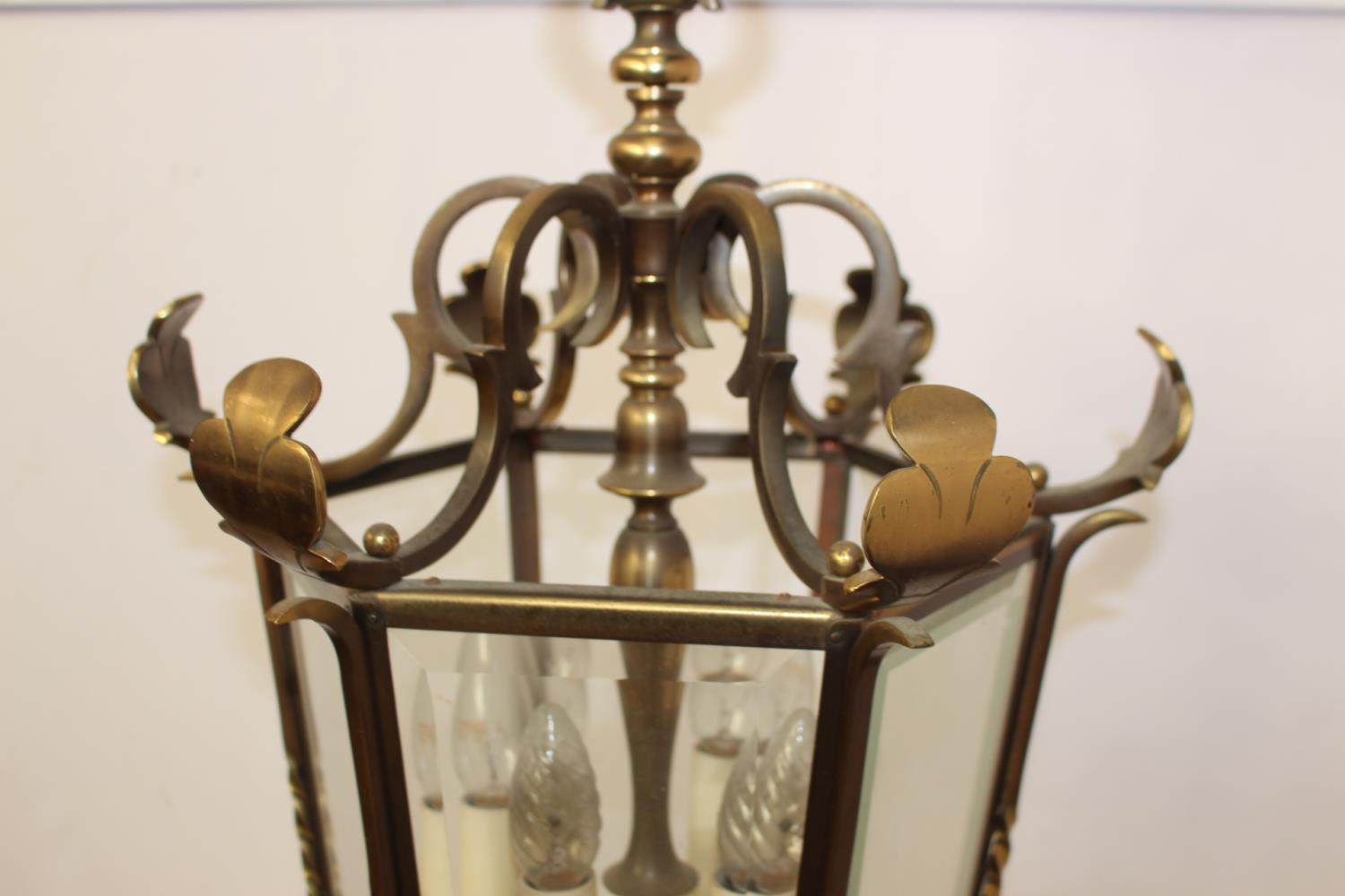 Decorative brass and glass hexagonal hall lantern { 78cm H X 30cm Dia } - Image 3 of 3
