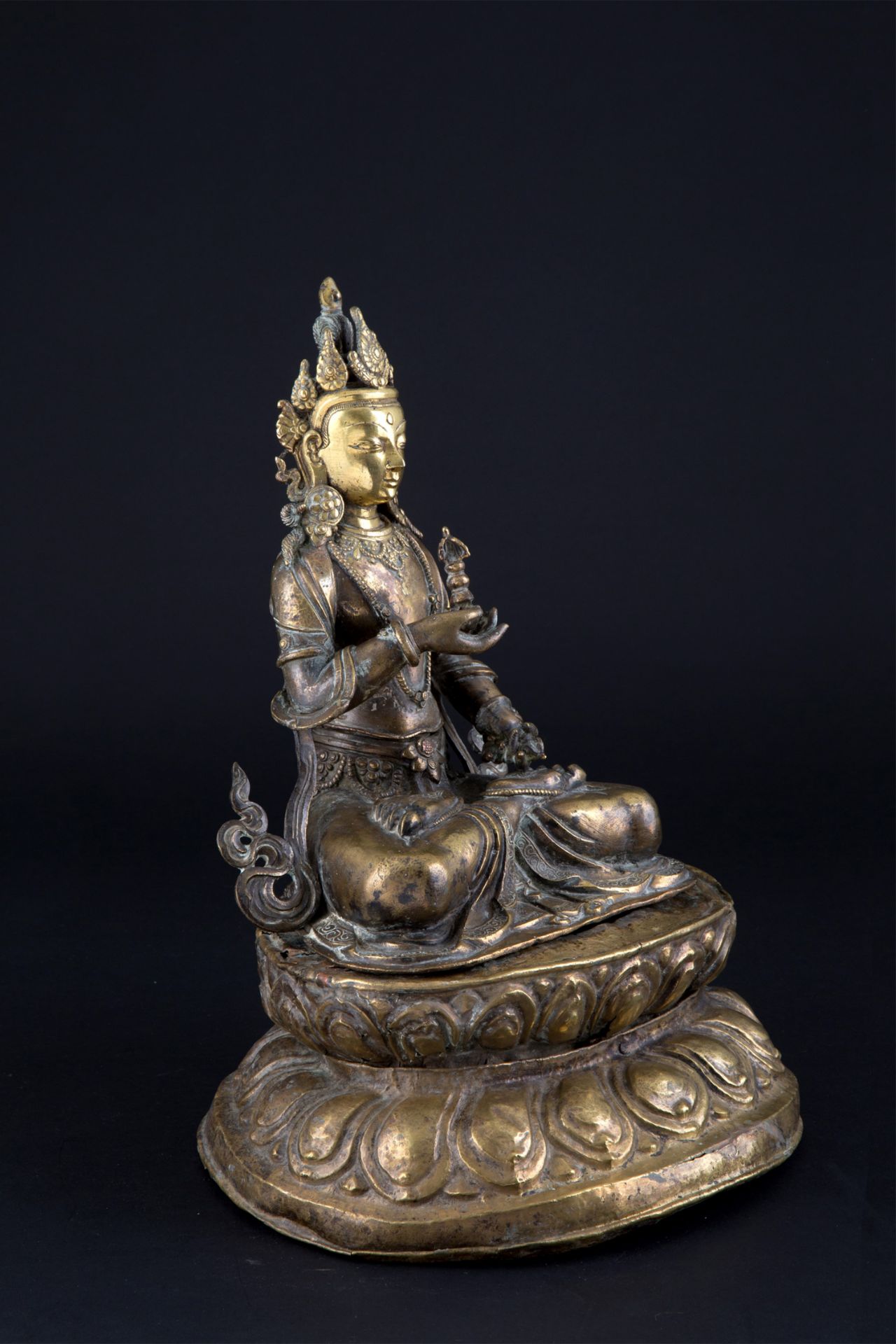 Sculpture "BUDDHA SITTING ON DOUBLE LOTUS FLOWER" - Image 3 of 6