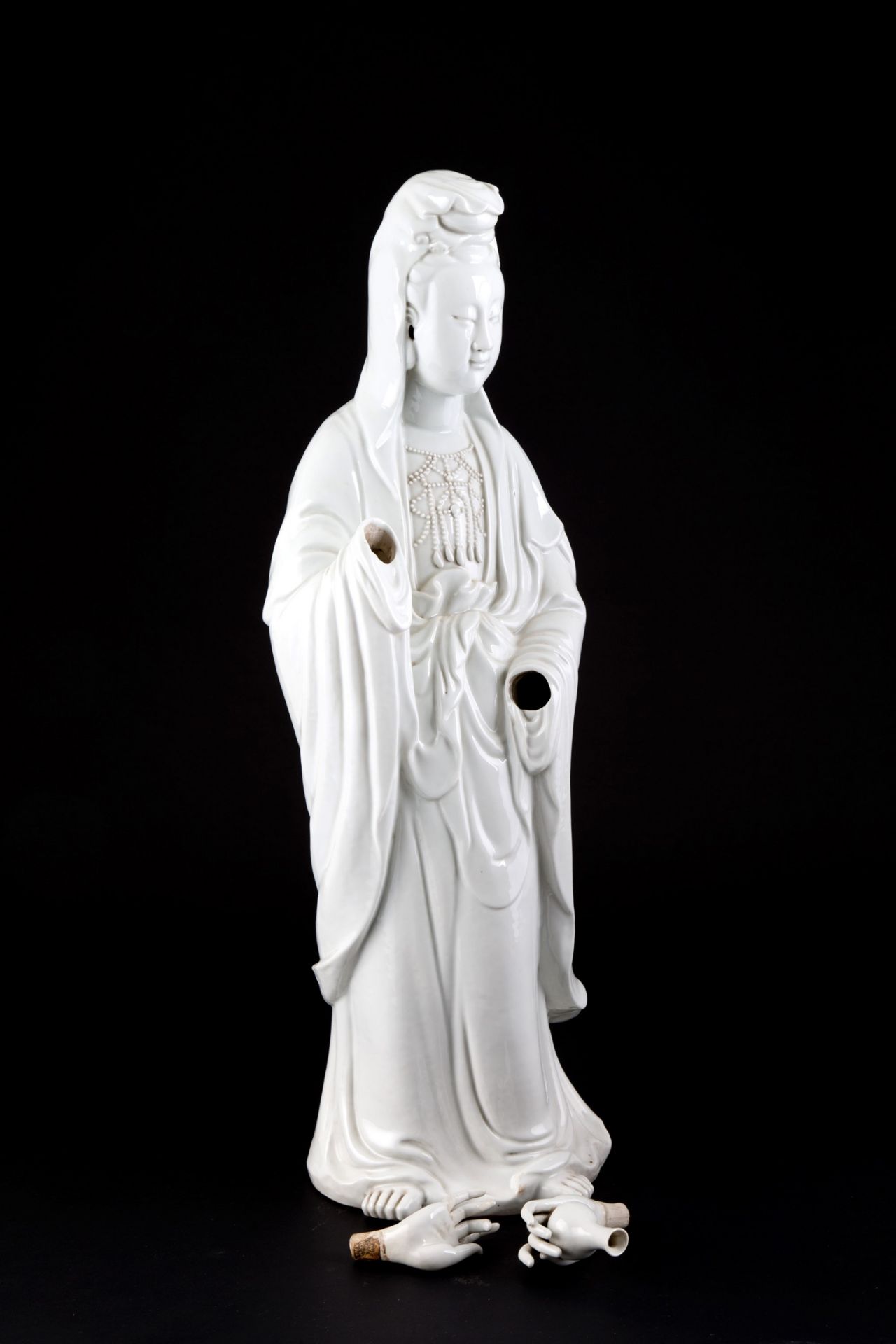 Porcelain Guanyin - Bild 2 aus 6