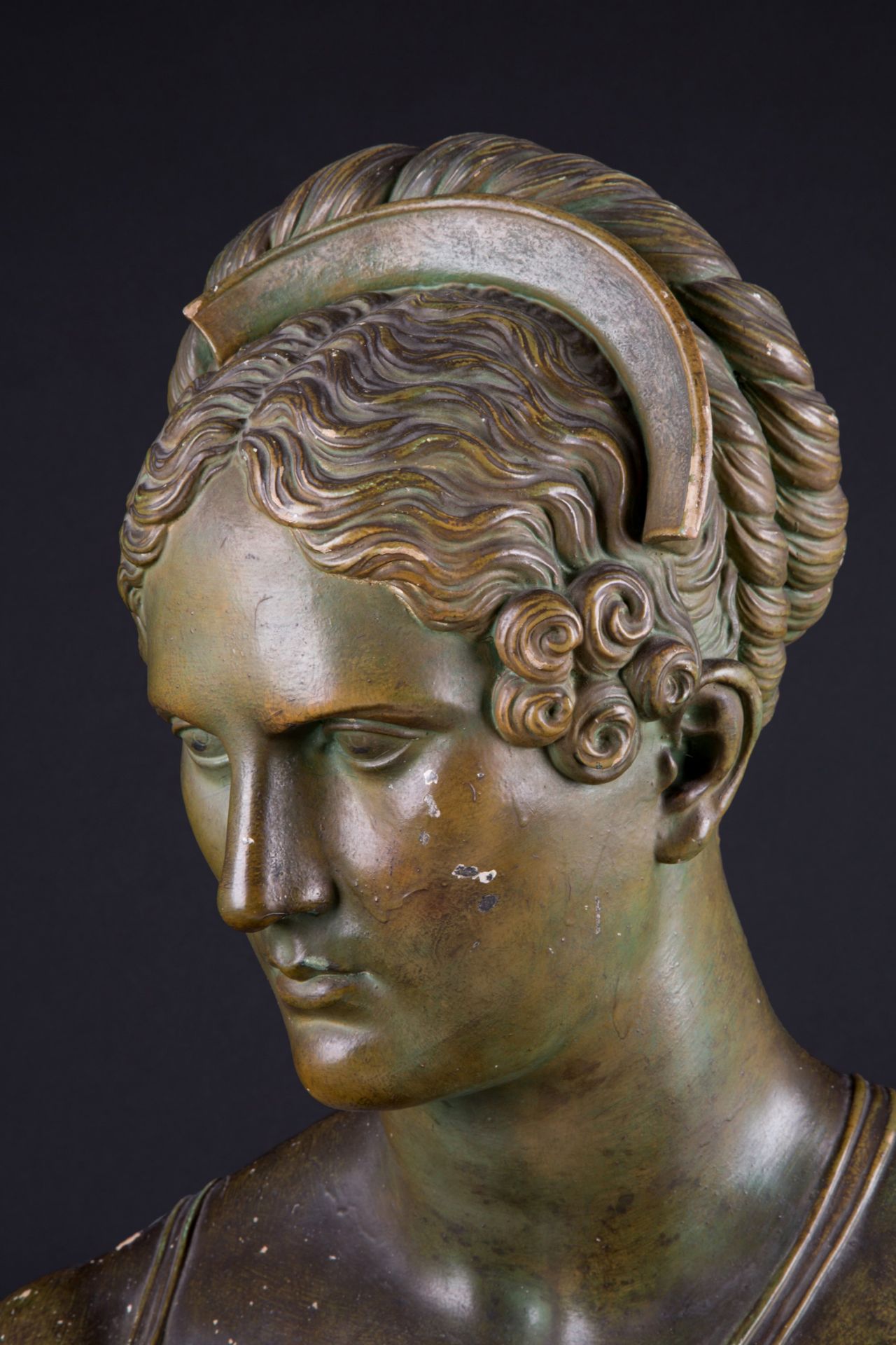 Terracotta sculpture "BUST OF MATRON" - Image 2 of 3