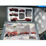 CORGI 31009 2 X DIAMOND T'S LARGE LOAD ON LOW LOADER (WYNNS) SCALE MODEL 1:50