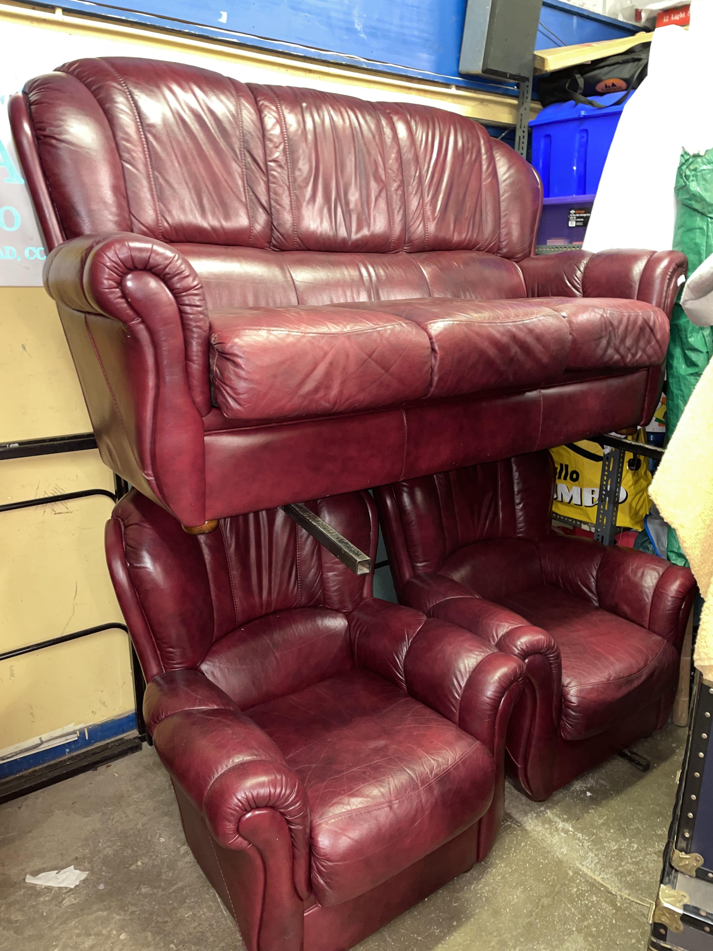 CHERRY RED LEATHER THREE PIECE SUITE