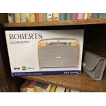 BOXED ROBERTS RADIO