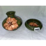 MOORCROFT POTTERY 'CORAL HIBISCUS' SQUAT VASE AND SMALL BOWL ON GREEN GROUND 11CM H & 11CM DIAMETER