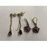 PAIR OF 9CT GOLD AMETHYST CLUSTER AND PAIR OF 9CT GOLD AMETHYST PEARDROP STRAND DROPPER EARRINGS 4.