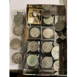 TIN INCLUDING A SELECTION OF QUEEN ELIZABETH II 1977 JUBILEE CROWNS, WINSTON CHURCHILL CROWNS,