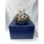 MOORCROFT POTTERY 1991 'BRAMBLES' SQUAT VASE 11CM H