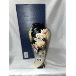 MOORCROFT POTTERY 2010/2011 'A ROYAL WEDDING' BALUSTER VASE 21CM H