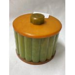 VINTAGE ART DECO CANE PANELLED BAKELITE JAR AND COVER 7CM H