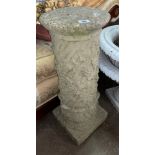 STONEWORK IVY LEAF DECORATED BREAKFAST PEDESTAL