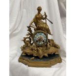 19TH CENTURY FRENCH GILT SPELTER DRUM MANTLE CLOCK ON A SERPENTINE BASE WITH KEY A/F