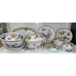 WORCESTER EVESHAM PATTERN TABLEWARES