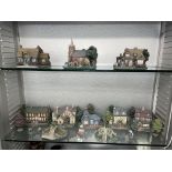 SELECTION OF THOMAS KINCAID HAWTHORN VILLAGE MODELS