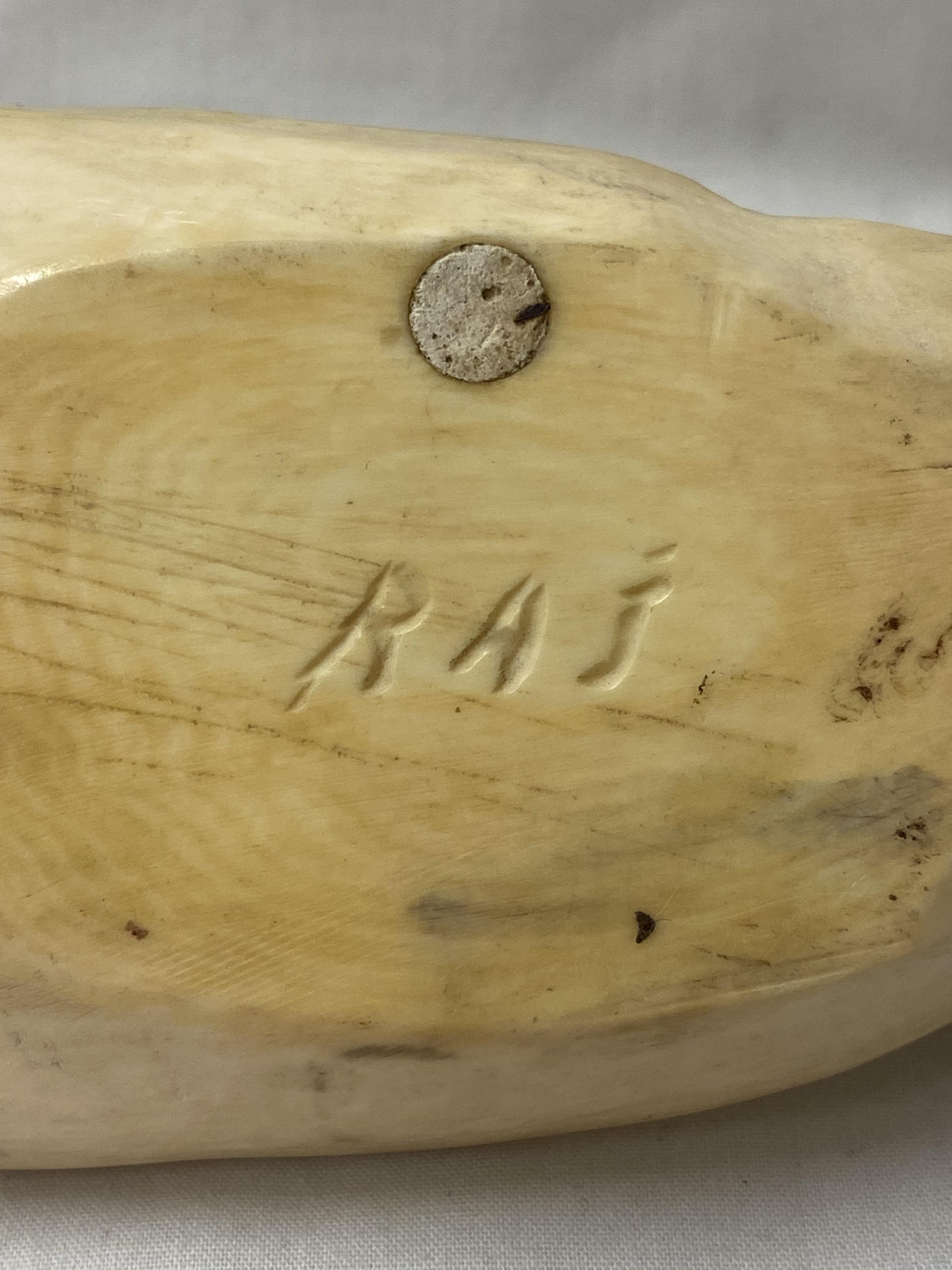 INNUIT CARVED BONE POLAR BEAR AND SEAL DISH - Image 4 of 4