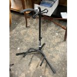 CLIFTON GUITAR STAND AND A 3M STAGG LEAD