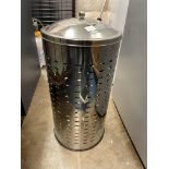 STAINLESS STEEL LINEN BIN