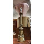 GILT CHERUB FLUTED COLUMN TABLE LAMP