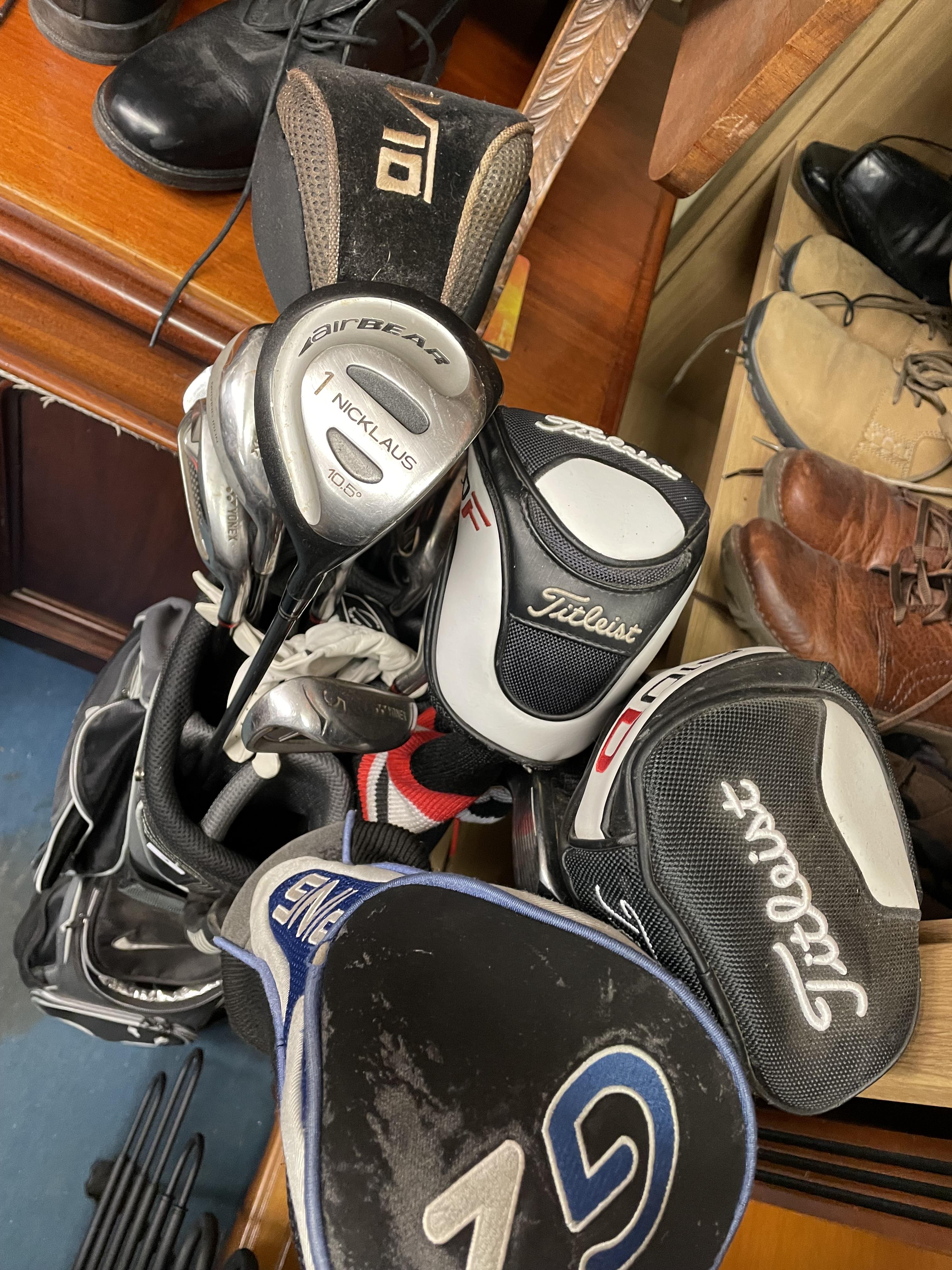 BAG OF GOLF CLUBS - DUNLOP, - Image 2 of 2