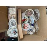 SELECTION OF LIMITED EDITION PLATES INCLUDING WEDGWOOD CHRISTMAS PLATES,