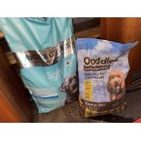 LARGE BAG OF ARDEN GRANGE DOG FOOD