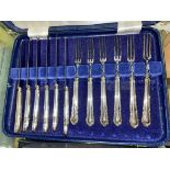CASED SET OF CHARLES S GREEN & CO BUTTER KNIVES AND FORKS