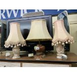 VINTAGE ALABASTER BULBOUS TABLE LAMP AND A PAIR OF LAMPS
