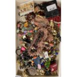 TRAY OF MISCELLANEOUS COSTUME JEWELLERY INCLUDING SNAP ON FILIGREE EARRINGS, BEAD NECKLACES,