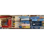 SHELF OF ASSORTED JIGSAW PUZZLES (25) COUNTRY COTTAGES, CANAL BOAT SCENES,