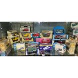SHELF OF ASSORTED DIECAST AND MODEL CARS INCLUDING LONDON BUSES, ROYAL MAIL,