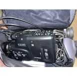 CANON 8MM VIDEO CAMERA IN CASE