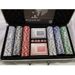 CASED POKER CHIP AND CARD SET