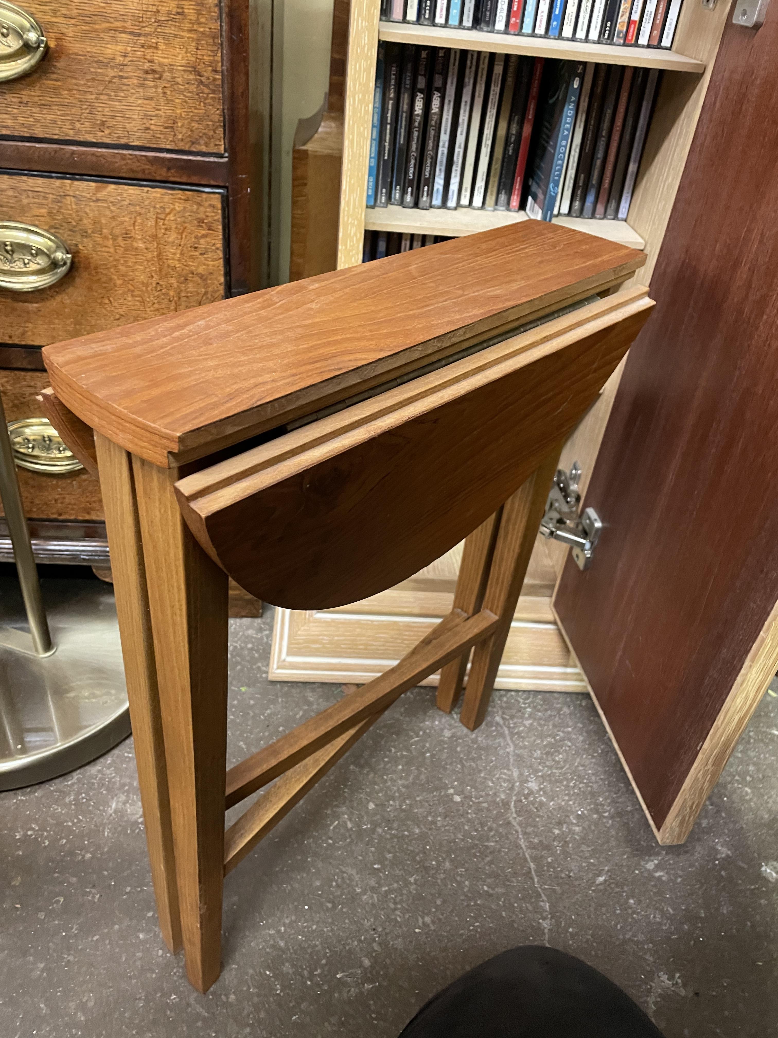 LIMED ASH PEDESTAL CD STORAGE CUPBOARD CONTAINING SELECTION OF CDS AND MINIATURE TEAK DROP FLAP - Image 3 of 3