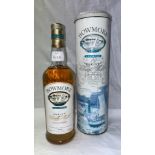 BOTTLE OF BOWMORE LEGEND ISLAY SINGLE MALT WHISKY AND A LEGEND TIN