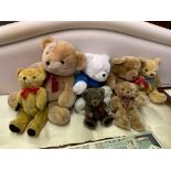 QUANTITY OF SOFT TOY TEDDY BEARS