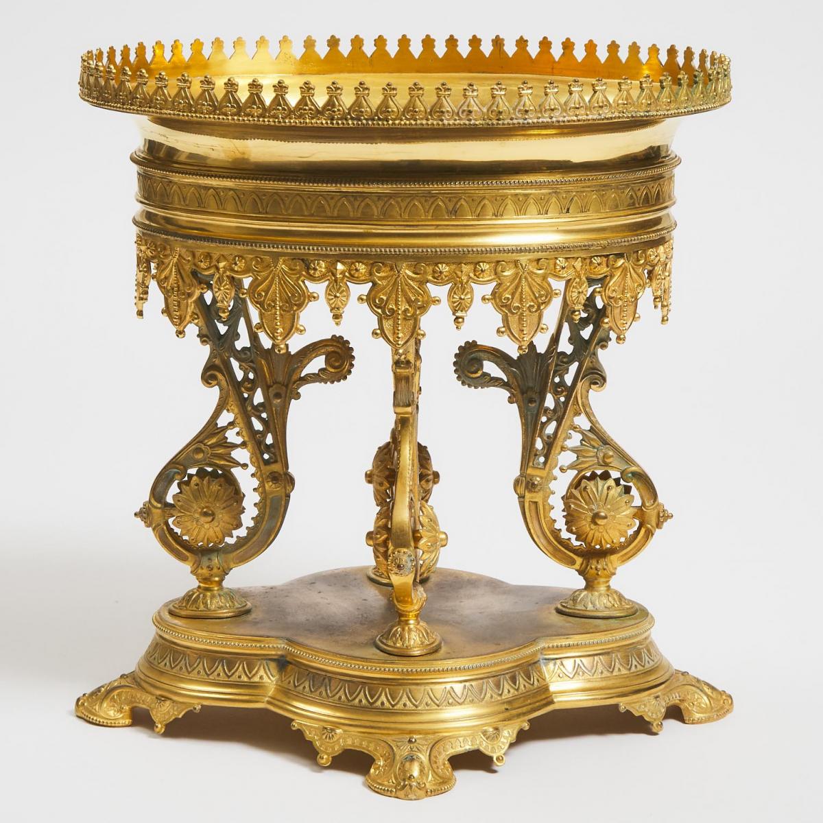 English Aesthetic Movement Gilt Bronze Oval Centrepiece Stand, c.1870, 13.25 x 12.5 x 9 in — 33.7 x